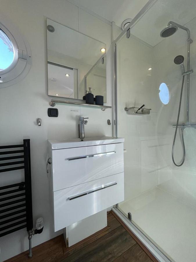 فندق Houseboat كامبيرلاند المظهر الخارجي الصورة