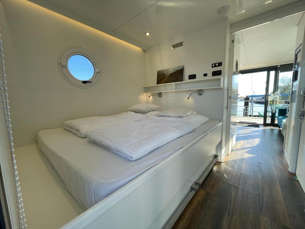 فندق Houseboat كامبيرلاند المظهر الخارجي الصورة
